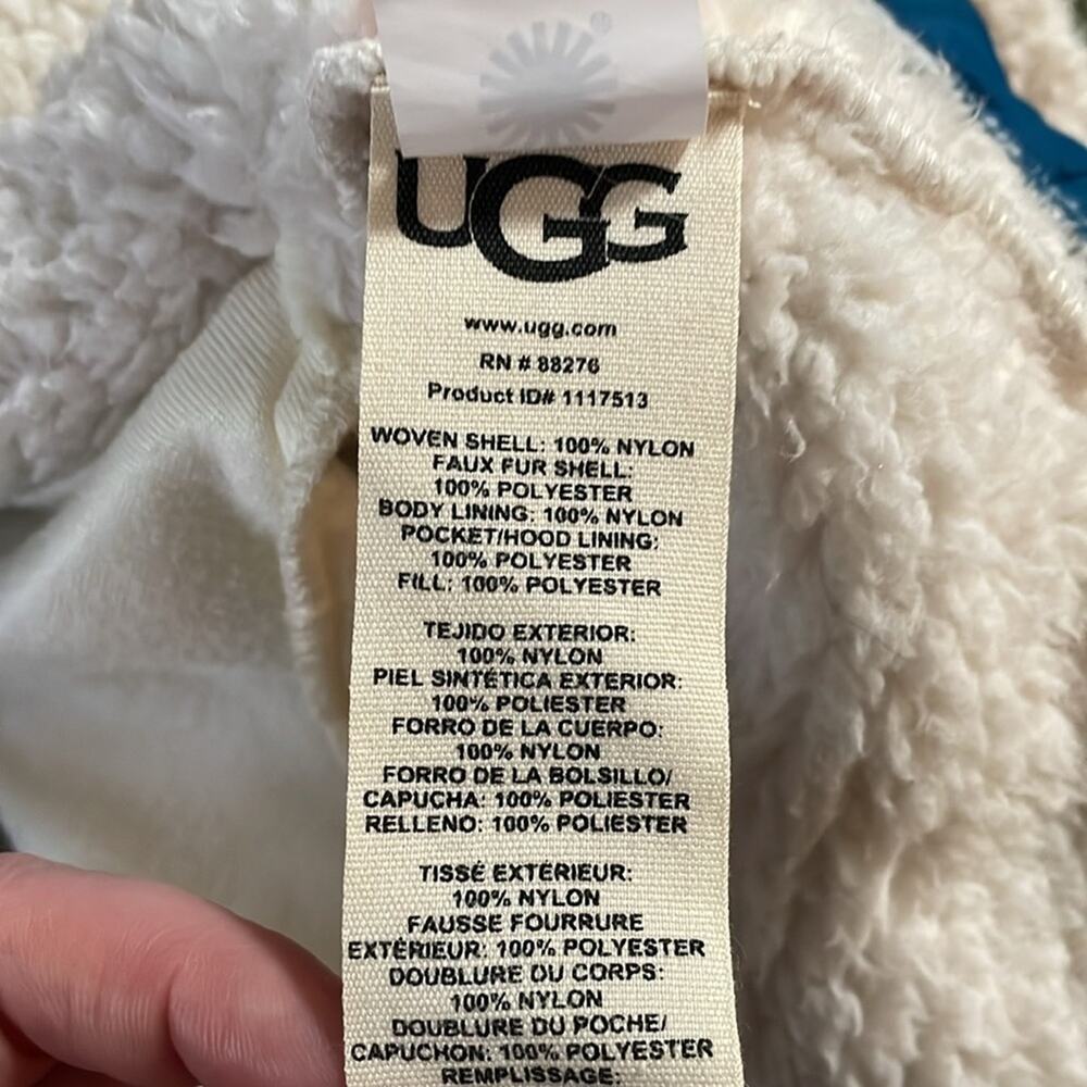 UGG Iggy Sherpa Half Zip Pullover - Picture 15 of 16